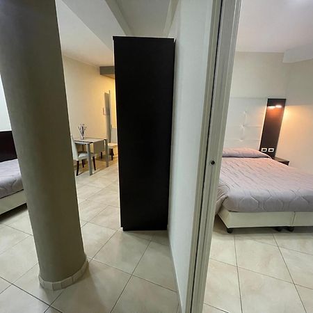 Hotel-Residence-B&B Le Dune Beach Service Included 리도아드리 외부 사진