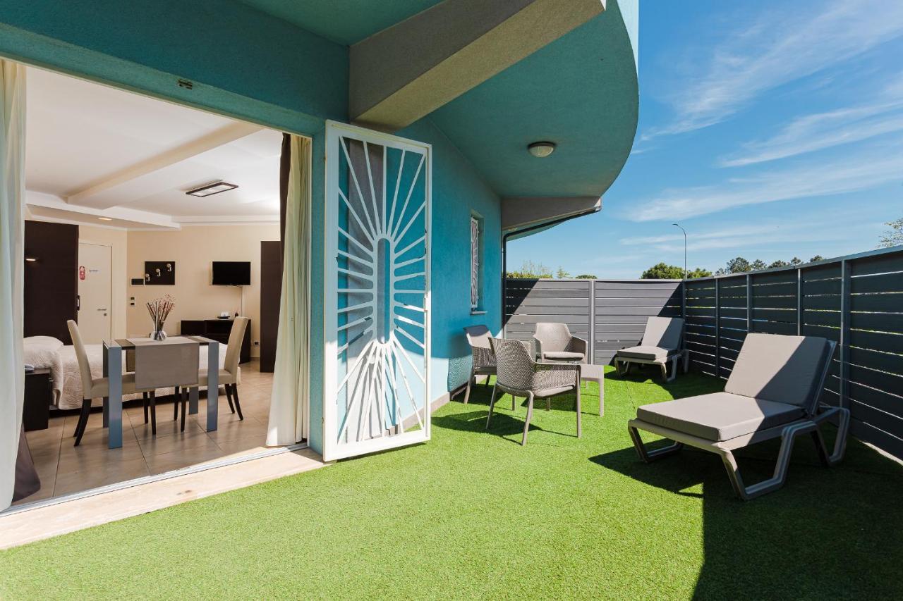 Hotel-Residence-B&B Le Dune Beach Service Included 리도아드리 외부 사진