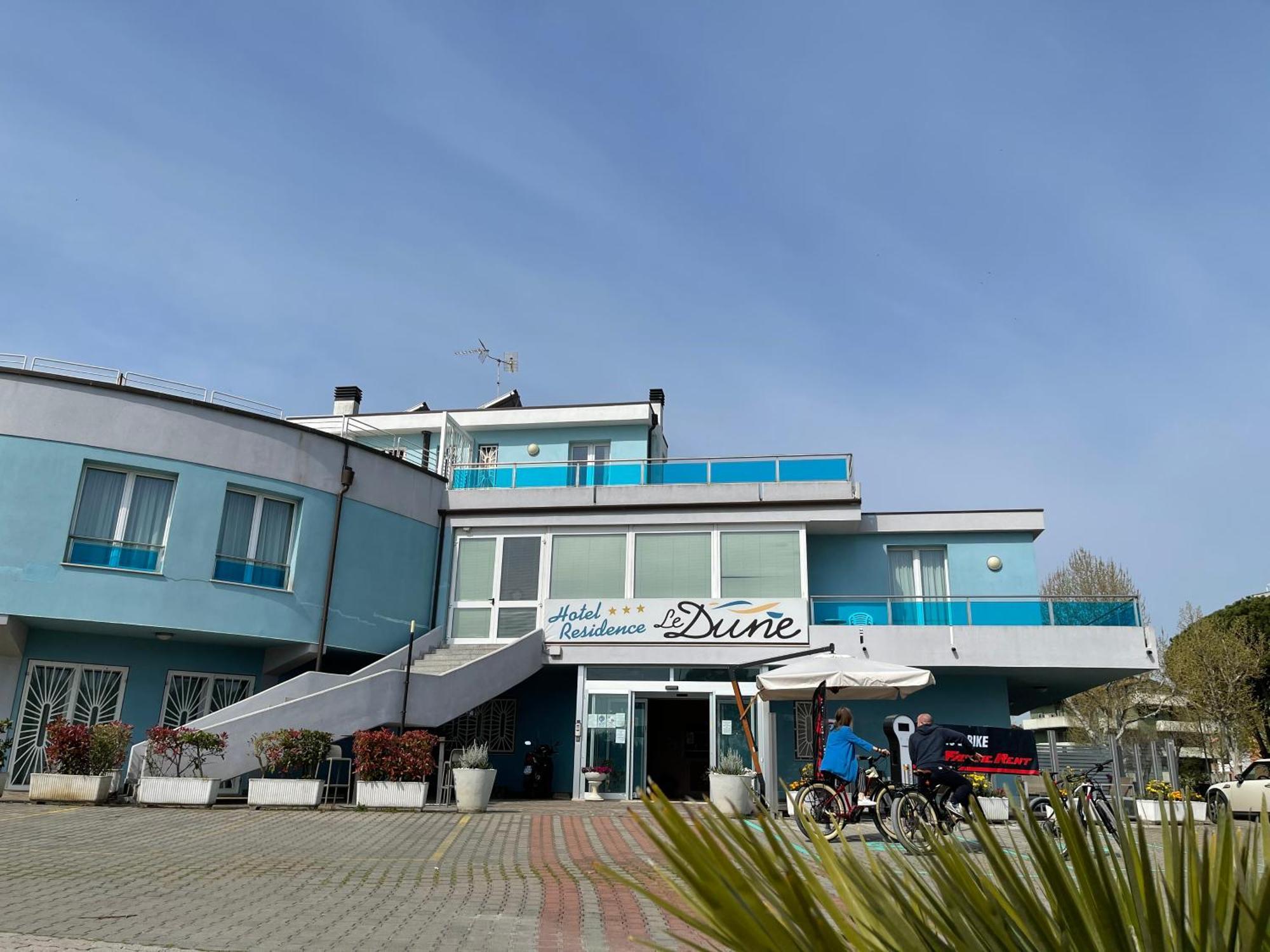 Hotel-Residence-B&B Le Dune Beach Service Included 리도아드리 외부 사진